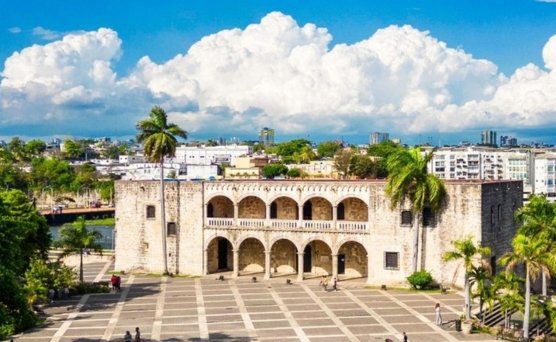 Tour Santo Domingo